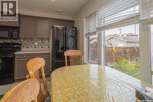 483 Coad Manor, Saskatoon, SK - Indoor Photo Showing Dining Room