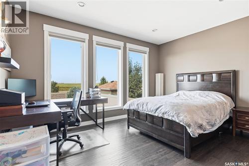 6024 Little Pine Loop, Regina, SK - Indoor