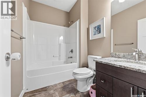 6024 Little Pine Loop, Regina, SK - Indoor Photo Showing Bathroom
