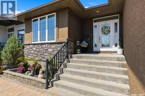 6024 Little Pine Loop, Regina, SK - Outdoor With Exterior