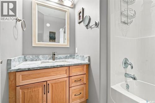418 Bourgonje Court, Saskatoon, SK 
