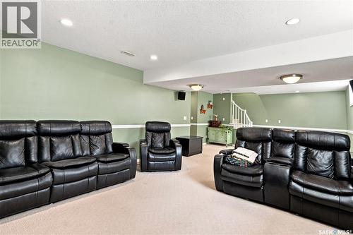 418 Bourgonje Court, Saskatoon, SK 