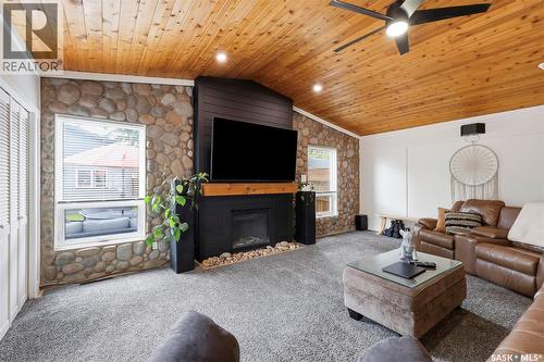 207 113Th Street W, Saskatoon, SK 