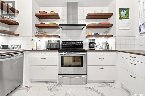 2848 Retallack Street, Regina, SK - Indoor Photo Showing Kitchen