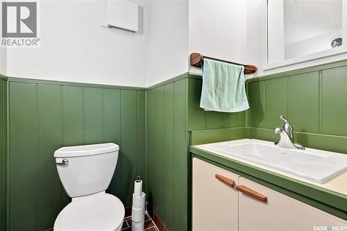 2848 Retallack Street, Regina, SK - Indoor Photo Showing Bathroom