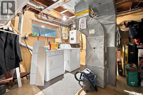 2848 Retallack Street, Regina, SK - Indoor Photo Showing Laundry Room