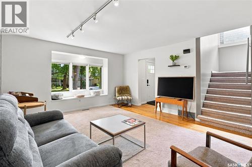 2848 Retallack Street, Regina, SK - Indoor Photo Showing Living Room