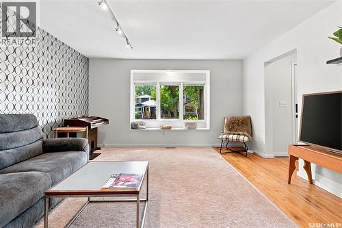 2848 Retallack Street, Regina, SK - Indoor Photo Showing Living Room