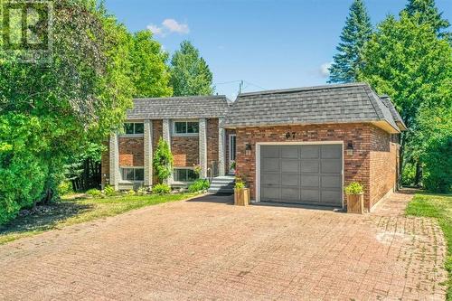 67 Kincora Court  Sudbury, ON P3E 2B9