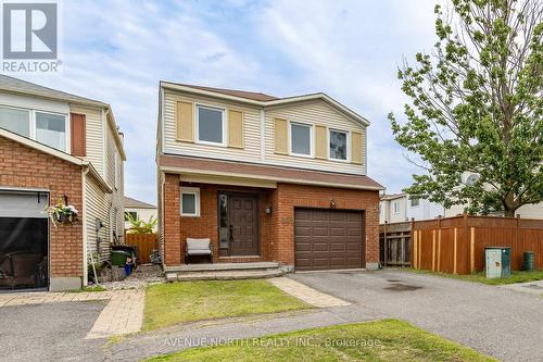 861 KARSH DRIVE  Ottawa, ON K1G 4T9