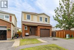 861 KARSH DRIVE  Ottawa, ON K1G 4T9