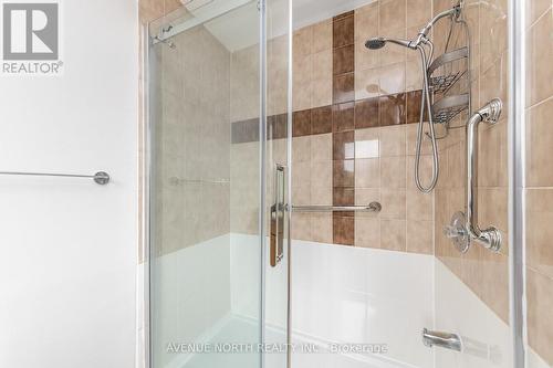 861 Karsh Drive, Ottawa, ON - Indoor Photo Showing Bathroom