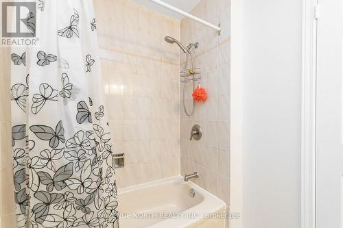 861 Karsh Drive, Ottawa, ON - Indoor Photo Showing Bathroom