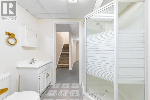 861 Karsh Drive, Ottawa, ON - Indoor Photo Showing Bathroom