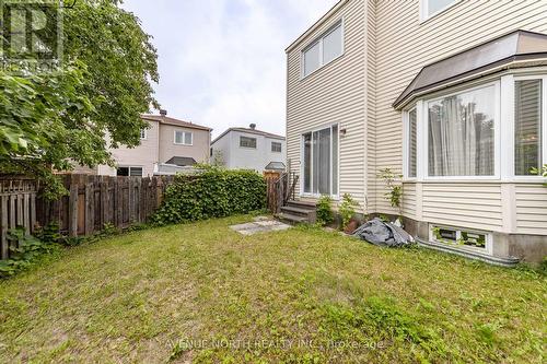 861 Karsh Drive, Ottawa, ON - Outdoor