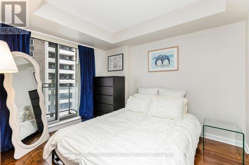 502 - 138 Somerset Street W, Ottawa, ON - Indoor Photo Showing Bedroom