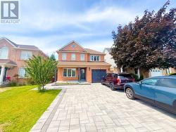 2905 WESTOAK TRAILS BOULEVARD Oakville, ON L6M 4V2
