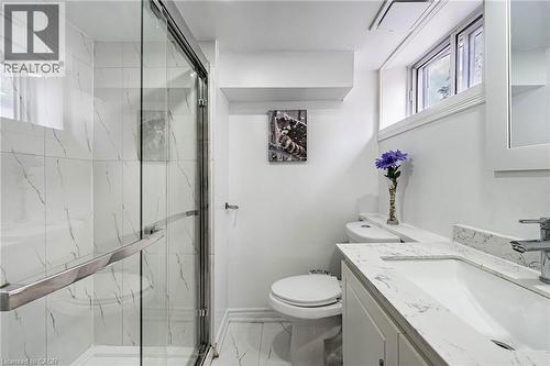 7 Putney Road, Toronto, ON - Indoor Photo Showing Bathroom