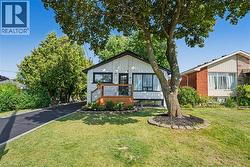 311 EAST 14TH Street  Hamilton, ON L9A 4C1