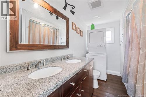 43 Darrell Avenue, Quispamsis, NB - Indoor Photo Showing Bathroom