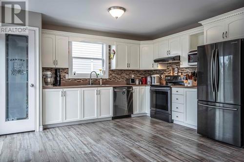 36 Dawsons Run, Conception Bay South, NL - Indoor Photo Showing Kitchen