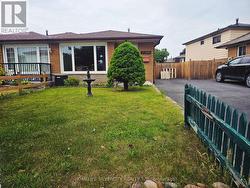 7746 REDSTONE ROAD  Mississauga, ON L4T 2B9