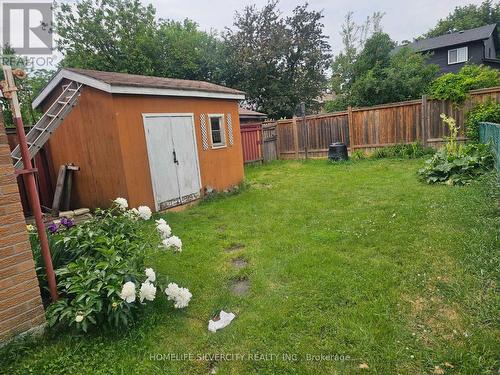 7746 Redstone Road, Mississauga, ON - Outdoor