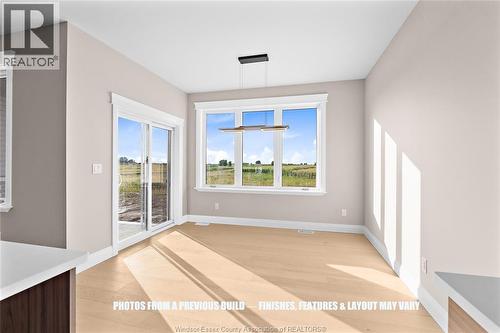 43 Bloomington Way, Chatham, ON - Indoor Photo Showing Other Room