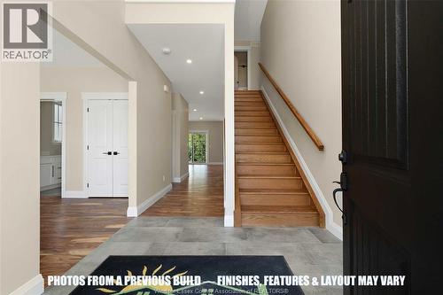 120 Bloomington Way, Chatham, ON - Indoor Photo Showing Other Room