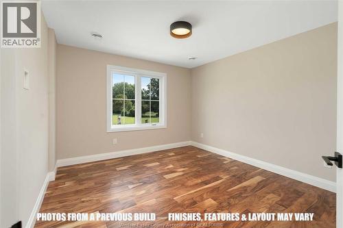 120 Bloomington Way, Chatham, ON - Indoor Photo Showing Other Room