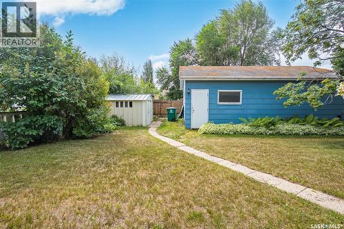 3008 Eastview, Saskatoon, SK - Outdoor