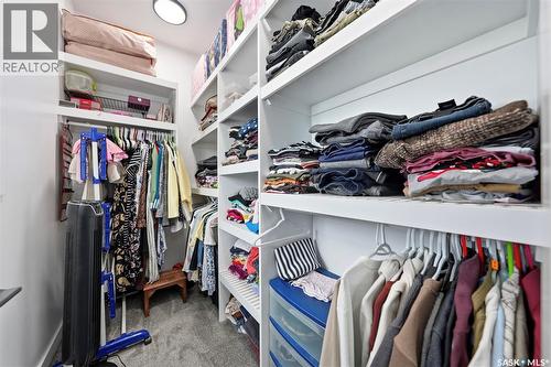 411 Schmeiser Bend, Saskatoon, SK - Indoor With Storage