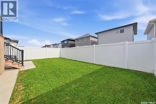 411 Schmeiser Bend, Saskatoon, SK - Outdoor