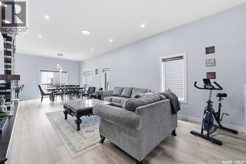 411 Schmeiser Bend, Saskatoon, SK - Indoor Photo Showing Other Room