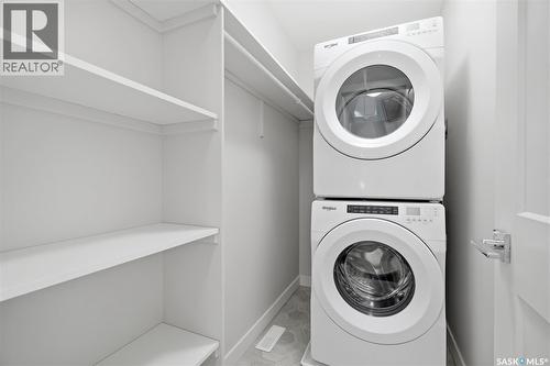 26 619 Evergreen Boulevard, Saskatoon, SK - Indoor Photo Showing Laundry Room