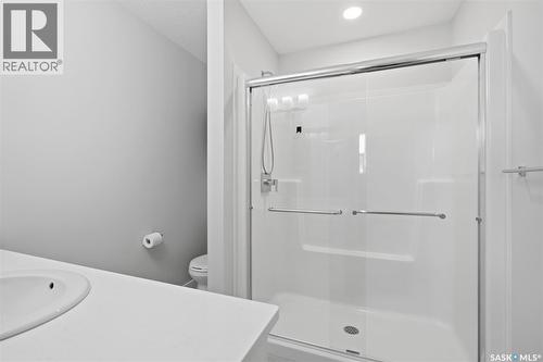 26 619 Evergreen Boulevard, Saskatoon, SK - Indoor Photo Showing Bathroom