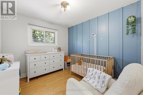 312 Upper Paradise Road, Hamilton, ON - Indoor Photo Showing Bedroom