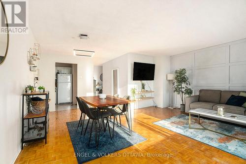 907 - 475 Laurier Avenue W, Ottawa, ON - Indoor Photo Showing Other Room