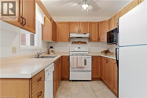 1030 Colborne Street E Unit# 19, Brantford, ON - Indoor Photo Showing Kitchen With Double Sink