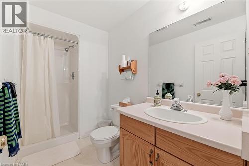 1030 Colborne Street E Unit# 19, Brantford, ON - Indoor Photo Showing Bathroom