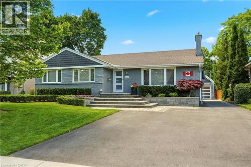 2113 Courtland Drive, Burlington, ON - Outdoor With Facade