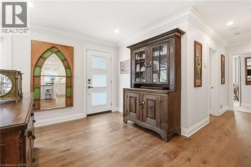 2113 Courtland Drive, Burlington, ON - Indoor Photo Showing Other Room