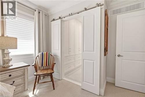2113 Courtland Drive, Burlington, ON - Indoor