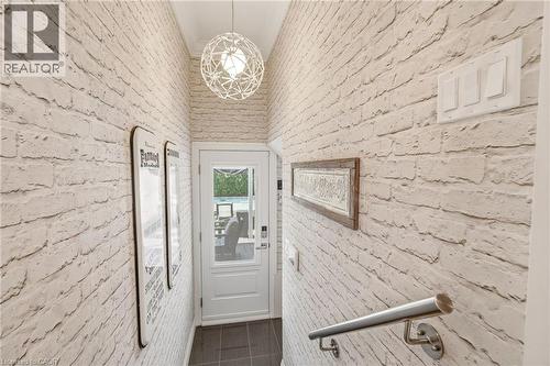 2113 Courtland Drive, Burlington, ON -  Photo Showing Other Room