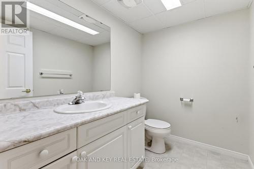 58 Ilderbrook Circle, Middlesex Centre (Ilderton), ON - Indoor Photo Showing Bathroom