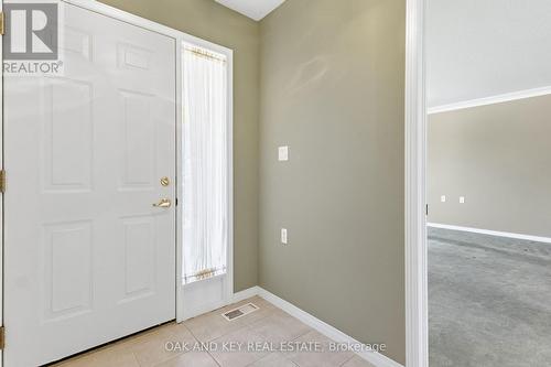 58 Ilderbrook Circle, Middlesex Centre (Ilderton), ON - Indoor Photo Showing Other Room