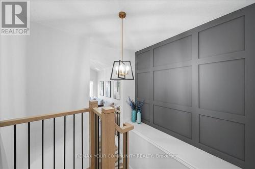 91 Downey Circle, Aurora, ON - Indoor Photo Showing Other Room