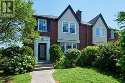 21 REID AVENUE  Ottawa, ON K1Y 1S3