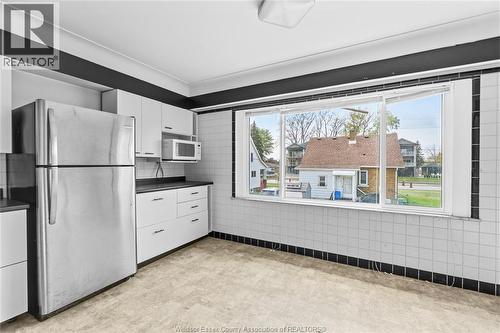 222-224 Lesperance, Tecumseh, ON - Indoor Photo Showing Kitchen