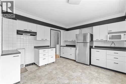 222-224 Lesperance, Tecumseh, ON - Indoor Photo Showing Kitchen